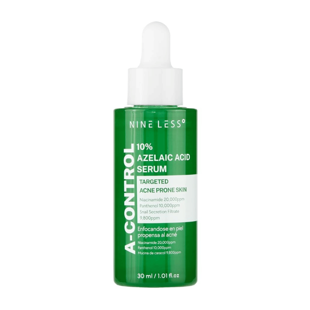 
NINELESS 10% Azelaic Acid Serum je cielená liečba pre pleť náchylnú na akné. Formulovaný s kyselinou azelaovou, niacínamidom a pantenolom, znižuje začervenanie a vyrovnáva tón pleti, pričom hydratuje a chráni bariéru pokožky.