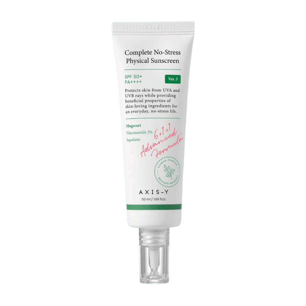 Produkt na obrázku je "AXIS-Y Complete No-Stress Physical Sunscreen", verzia 3. Je to fyzický opaľovací krém s SPF 50+ a PA+++, ktorý chráni pokožku pred UVA a UVB žiarením.