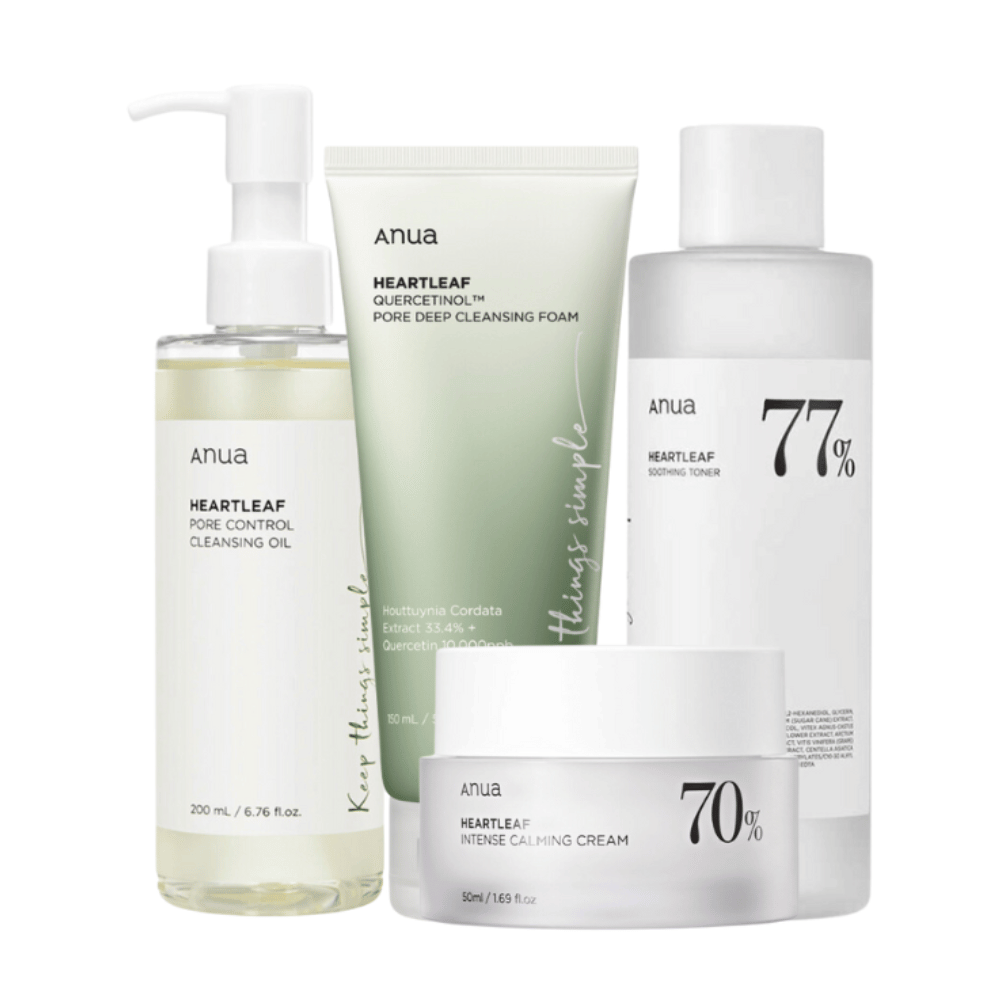 Sada produktov starostlivosti o pleť od Anua, obsahujúca Heartleaf Pore Control Cleansing Oil, Heartleaf 77% Soothing Toner, Heartleaf Quercetin+ Pore Deep Cleansing Foam a Heartleaf 70% Intense Calming Cream. Tieto produkty sú formulované so srdcovníkom a ďalšími upokojujúcimi zložkami, navrhnuté na zmenšenie pórov, upokojenie a hydratáciu pokožky.