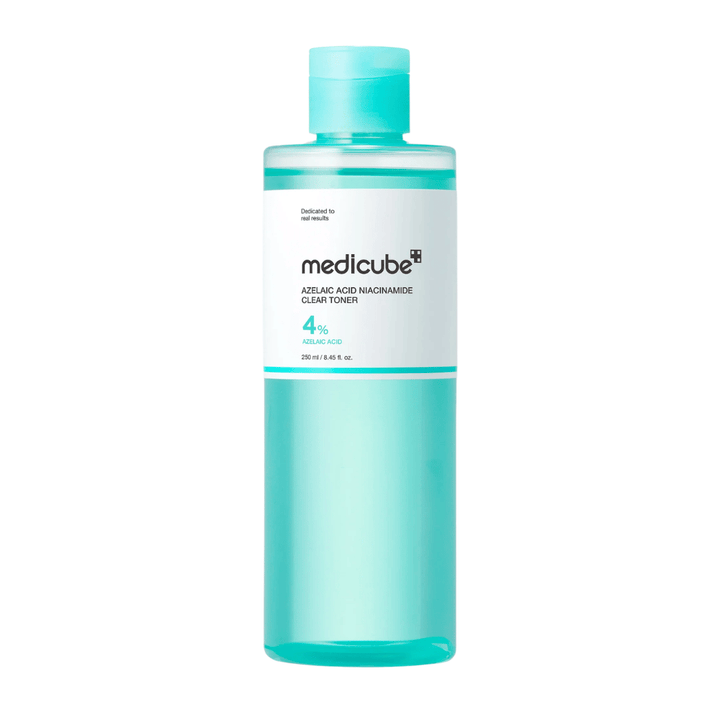 Medicube Azelaic Acid Niacinamide Clear Toner 250 ml so 4 % kyselinou azelaovou, vyvinuté na vyváženie pleti, zníženie nadbytočného mazu a zjednotenie tónu pleti.