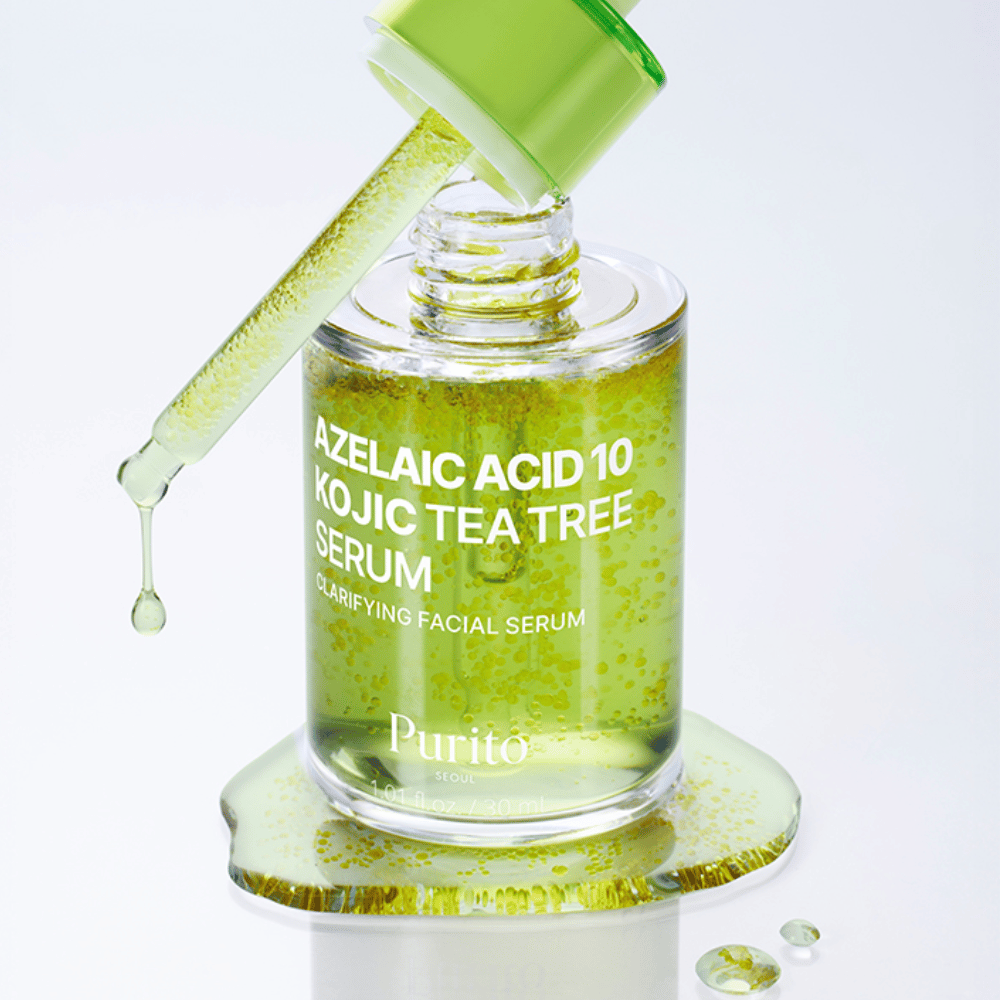 Detailný záber na Purito Azelaic Acid 10 Kojic Tea Tree Serum s pipetou a kvapkami. Poskytuje jasnejšiu pleť a znižuje nečistoty.