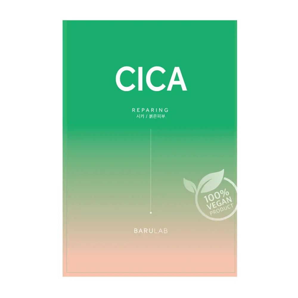 Balenie od BARULAB pre masku "CICA Repairing", označené ako "100% Vegan Product". Balenie má gradientovú farbu, ktorá prechádza z tmavozelenej do svetlejších tónov smerom k spodku.