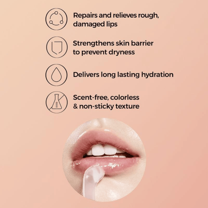 Detailný záber na pery s aplikovanou maskou COSRX Lip Sleep. Text zdôrazňuje vlastnosti produktu: opravuje popraskané pery, posilňuje kožnú bariéru a poskytuje dlhodobú hydratáciu.