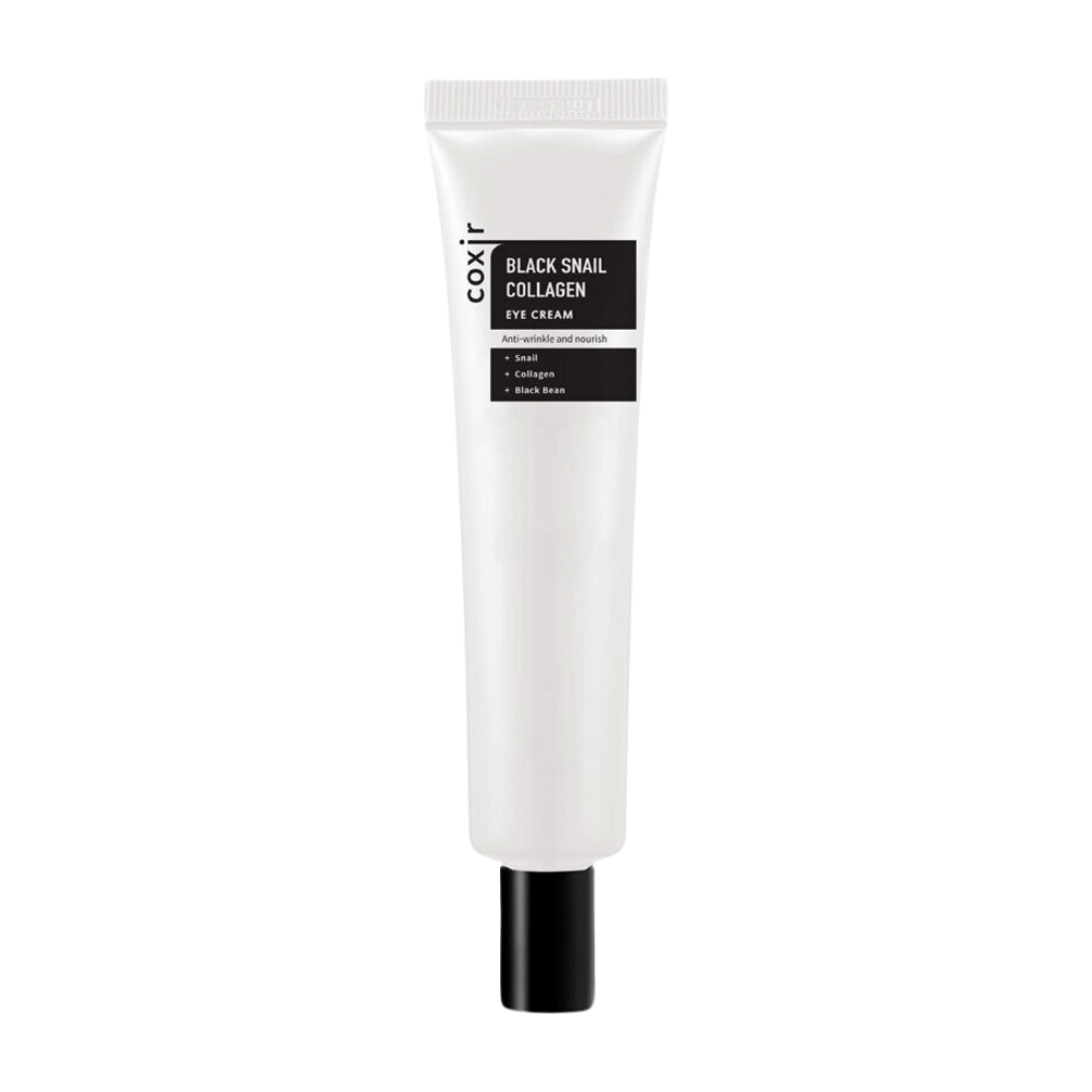 Obrázok ukazuje tubu "Black Snail Collagen Eye Cream", očného krému, ktorý zdôrazňuje zložky ako extrakt zo slimákov, kolagén a čierna fazuľa. Tieto zložky sú známe svojimi vlastnosťami proti vráskam a vyživujúcimi schopnosťami. Produkt je navrhnutý tak, aby hydratoval a staral sa o citlivú pokožku okolo očí.