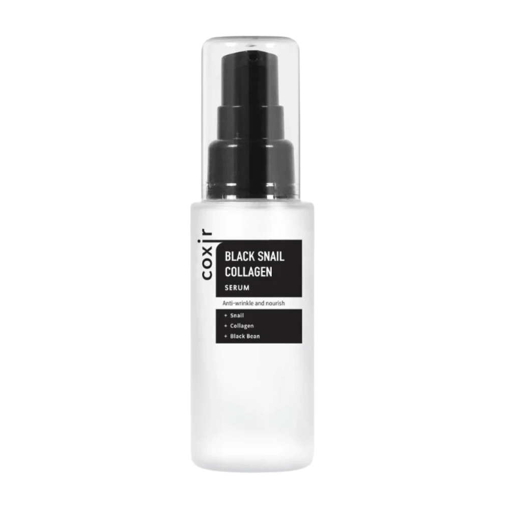 Obrázok zobrazuje fľašu "Black Snail Collagen Serum". Produkt je určený na starostlivosť o pleť, s vlastnosťami proti vráskam a výživou. Zvýraznené ingrediencie sú extrakt zo slimáka, kolagén a čierna fazuľa.