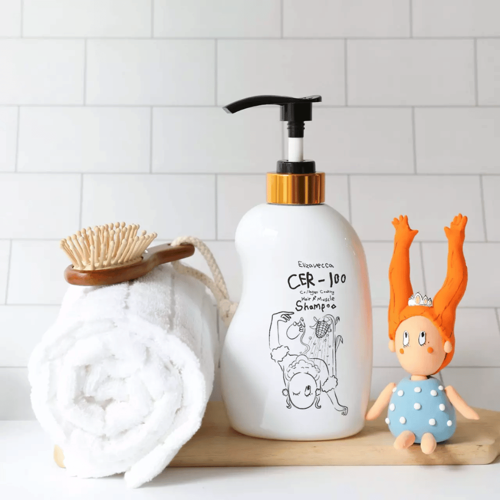 Elizavecca CER-100 Collagen Coating Hair A+ Muscle Shampoo – posilňujúci kolagénový šampón pre suché a poškodené vlasy v kúpeľňovom prostredí