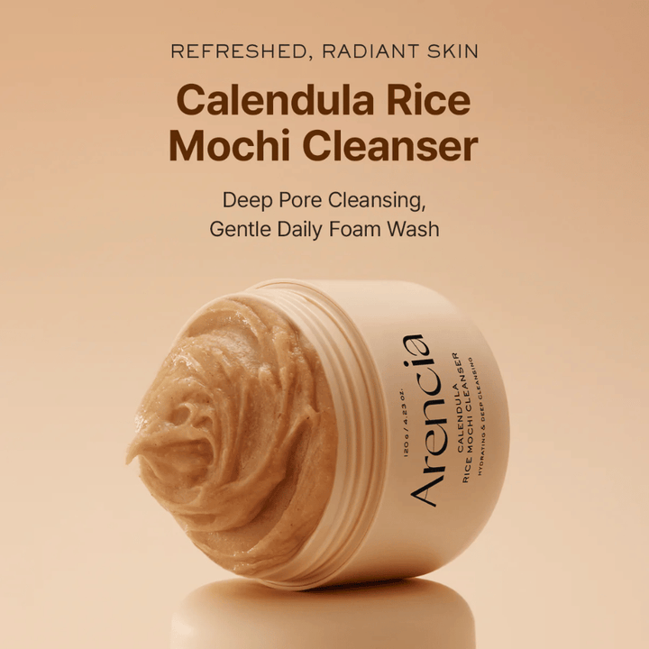Arencia Calendula Rice Mochi Cleanser 120 g – hydratačný kórejský čistiaci prostriedok s ryžou a nechtíkom, ktorý zanecháva pokožku jemnú, jasnú a vyváženú.