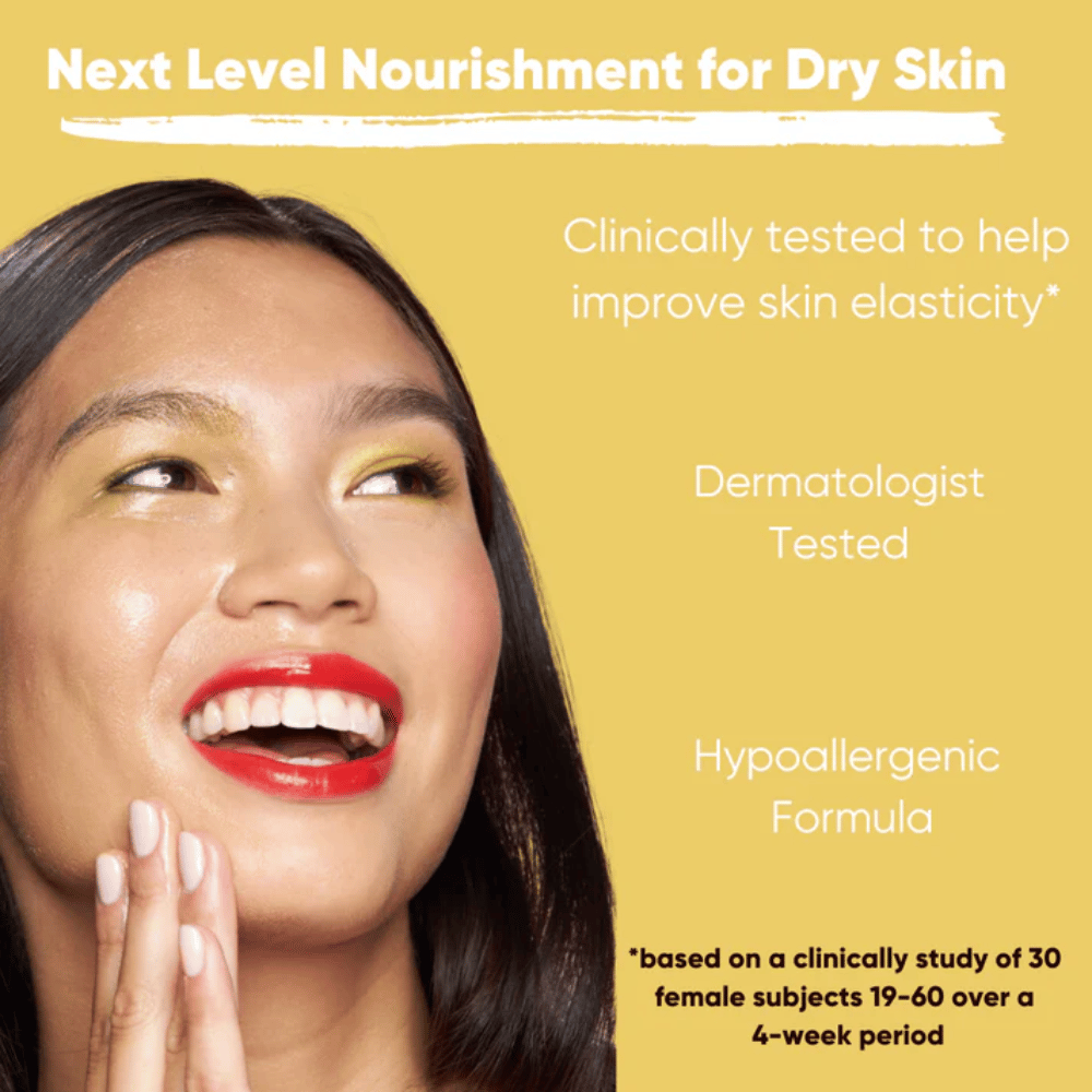 Model s žiarivou pokožkou, ktorý ukazuje účinok Clean It Zero Ginseng-Glow Cleansing Balm, dermatologicky testovaná a hypoalergénna formula, ktorá vyživuje a zlepšuje elasticitu pokožky pri suchej pokožke.
