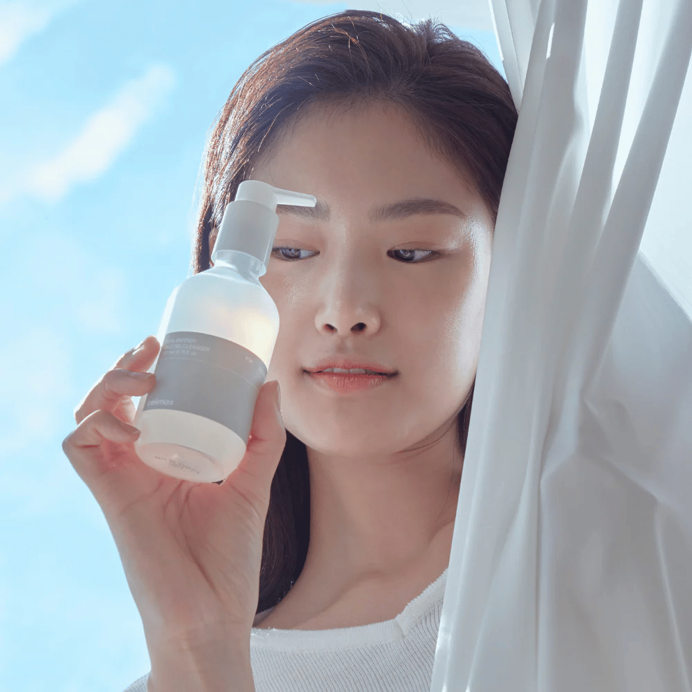 Celimax Dual Barrier Mild Gel Cleanser v použití – jemné kórejské čistenie tváre, ktoré posilňuje kožnú bariéru a je vhodné pre citlivú pokožku.