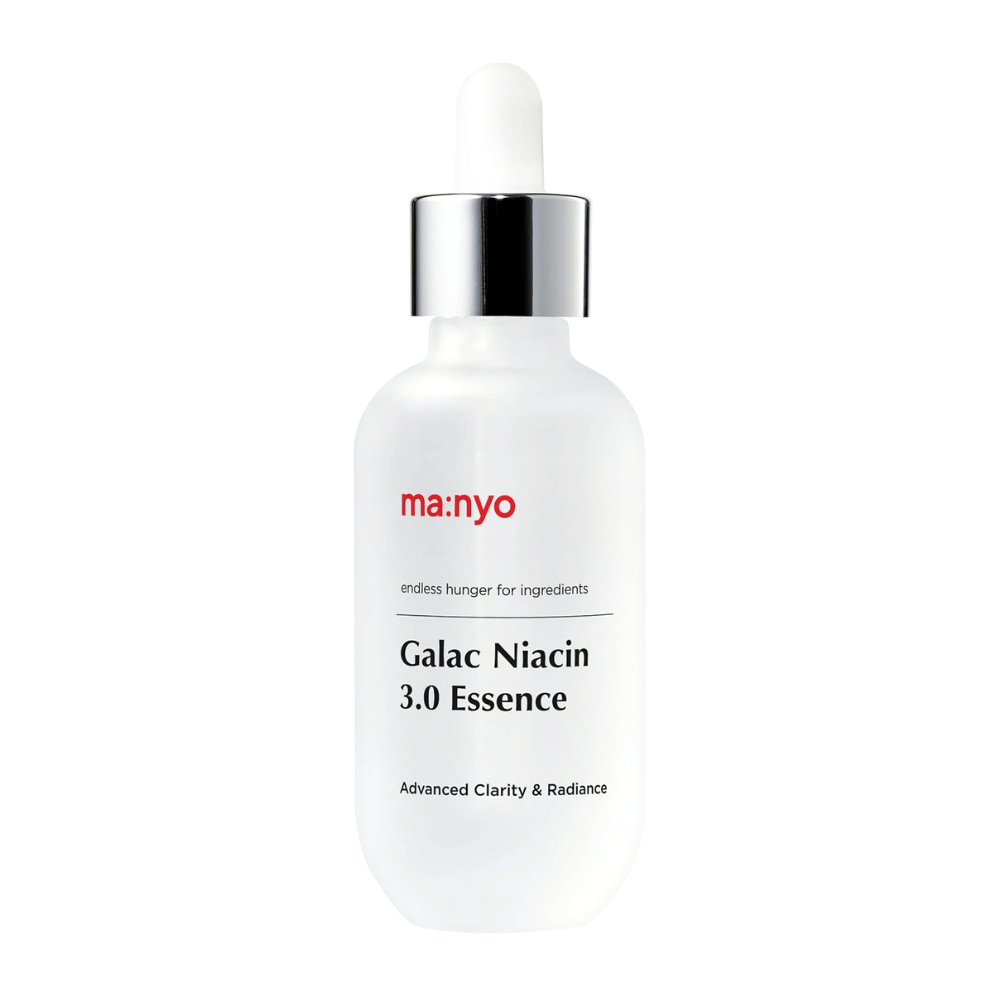 Detailný pohľad na Ma:nyo Galac Niacin 3.0 Essence – pokročilá formula, ktorá kombinuje galactomyces a niacínamid pre jasnejšiu, rovnomernejšiu a zdravšiu pokožku.