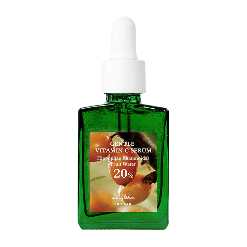 Dr.Althea Gentle Vitamin C Serum obsahuje 20% vitamínu C a rakytníkovú vodu, ktorá hydratuje a rozjasňuje pokožku. Redukuje pigmentáciu a chráni pred voľnými radikálmi, čo vedie k rovnomernejšiemu a žiarivejšiemu tónu pleti.