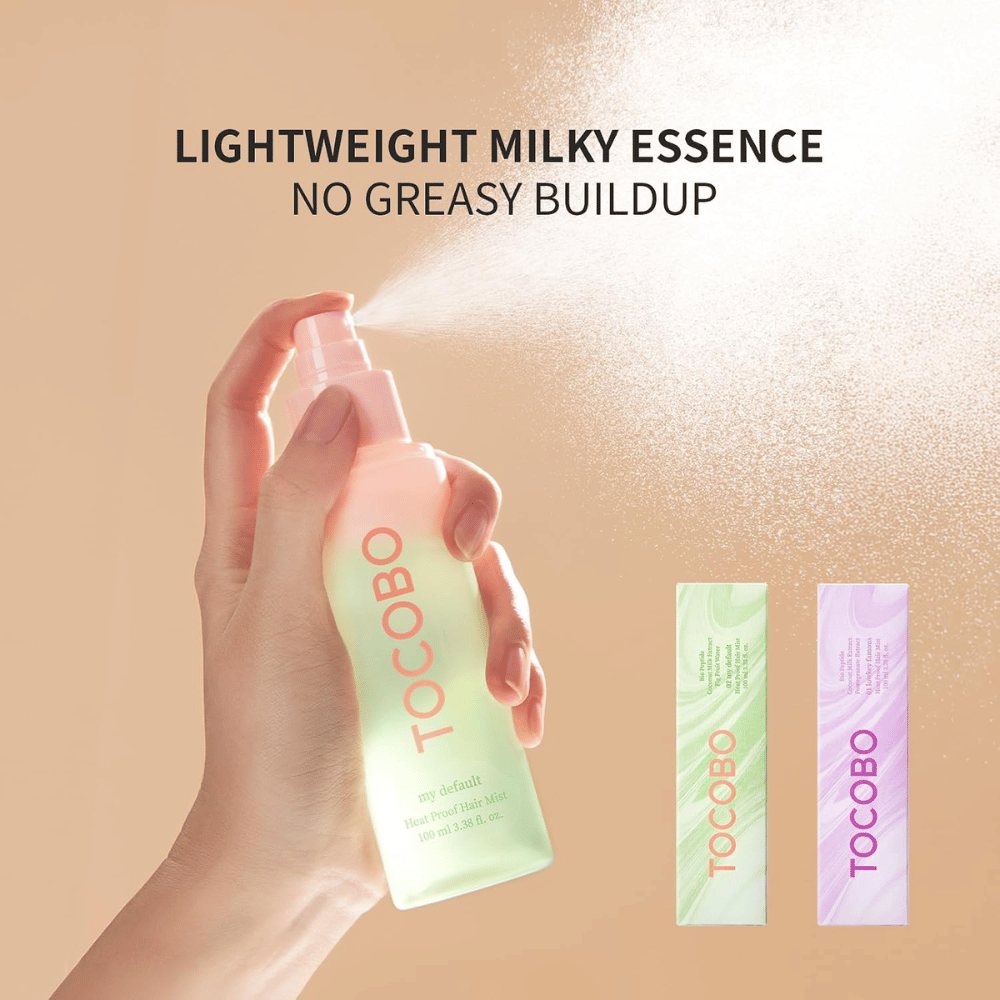 2. TOCOBO Heat Proof Hair Mist #02 My Default – ľahký mliečny sprej na vlasy, ktorý sa rovnomerne rozprašuje bez toho, aby vlasy mastil alebo zaťažoval