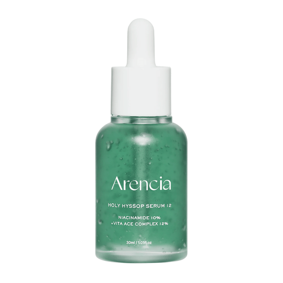 Arencia Holy Hyssop Serum 12 v zelenej sklenenej fľaši s pipetou, pleťové sérum s niacinamidom 10 % a vitamínovým ACE komplexom 12 %.