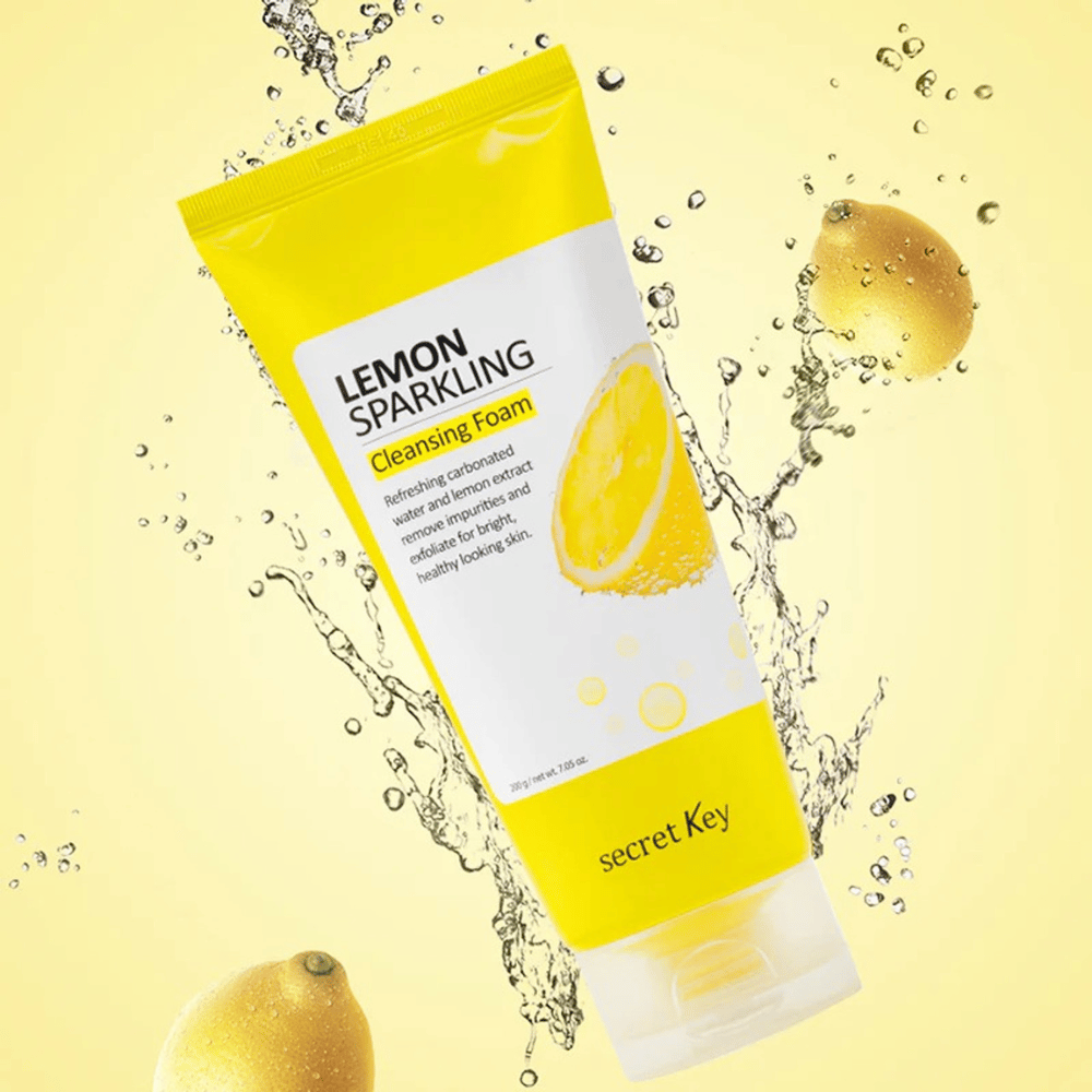 Lemon Sparkling Cleansing Foam od Secret Key – osviežujúci penový čistiaci prostriedok s citrónovým extraktom, ktorý odstraňuje nečistoty a zanecháva pokožku jasnejšiu.