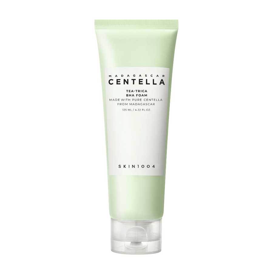Produkt "Madagascar Centella Tea-trica BHA Foam" je prezentovaný v zelenej a bielej tube. Je navrhnutý na čistenie pleti a obsahuje čistú Centellu z Madagaskaru. Objem je 125 ml.