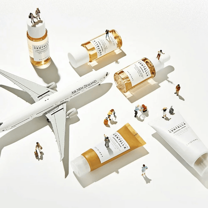 Madagascar Centella Travel Kit obsahuje všetky potrebné produkty pre kompletnú starostlivosť o pleť. Je ideálny na cestovanie a zahŕňa ľahký čistiaci olej, ampulkovú penu, tonizujúci toner, ampulku a upokojujúci krém na hydratáciu a upokojenie pokožky.