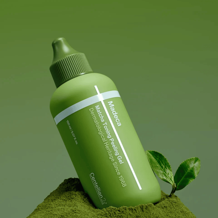 Centellian24 Madeca Matcha Toning Peeling Gel produktový obrázok – jemný kórejský exfoliačný peeling gel s matchou, ktorý pomáha zjemniť textúru pokožky a dodáva sviežejší vzhľad.