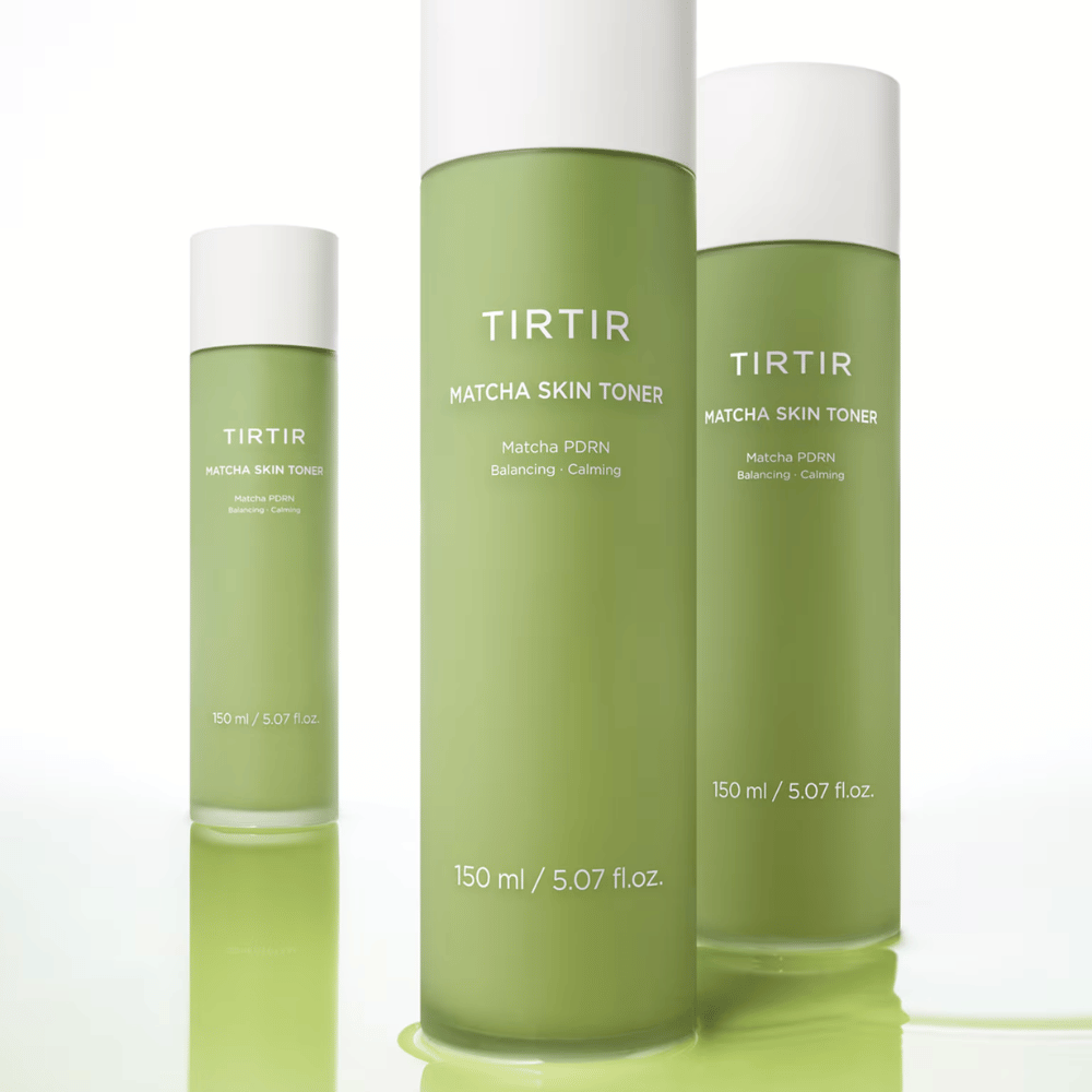 TIRTIR Matcha Skin Toner pleťová voda s matchou, ktorá hĺbkovo hydratuje, posilňuje kožnú bariéru a dodáva vyvážený jas.