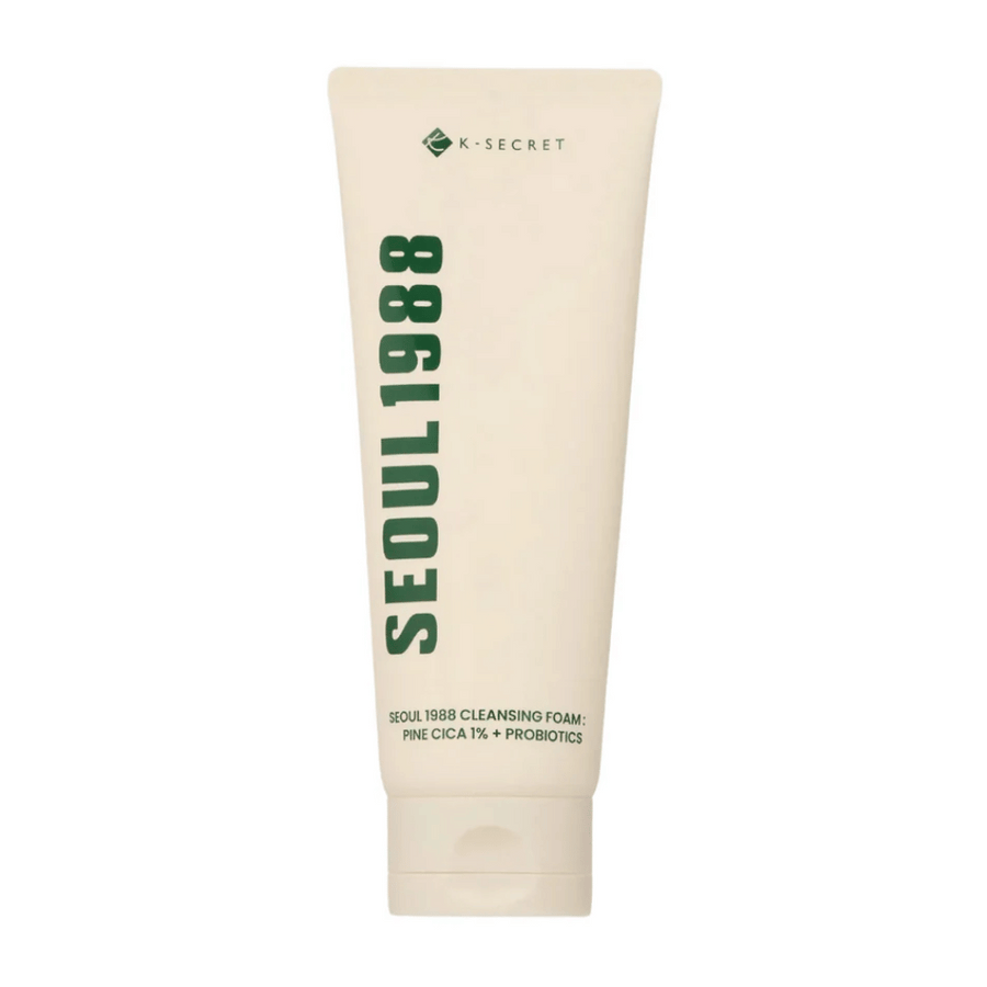 SEOUl 1988 Cleansing Foam - Pine Cica 1% + Probiotics
Hĺbkovo čistiaca penová čistiaca pena obohatená o Pine Cica a probiotiká na upokojenie a vyváženie pokožky. Perfektné na odstránenie nečistôt a obnovenie prirodzenej vlhkostnej bariéry pokožky bez vysušenia. Vhodné pre všetky typy pleti, vrátane citlivej pleti.