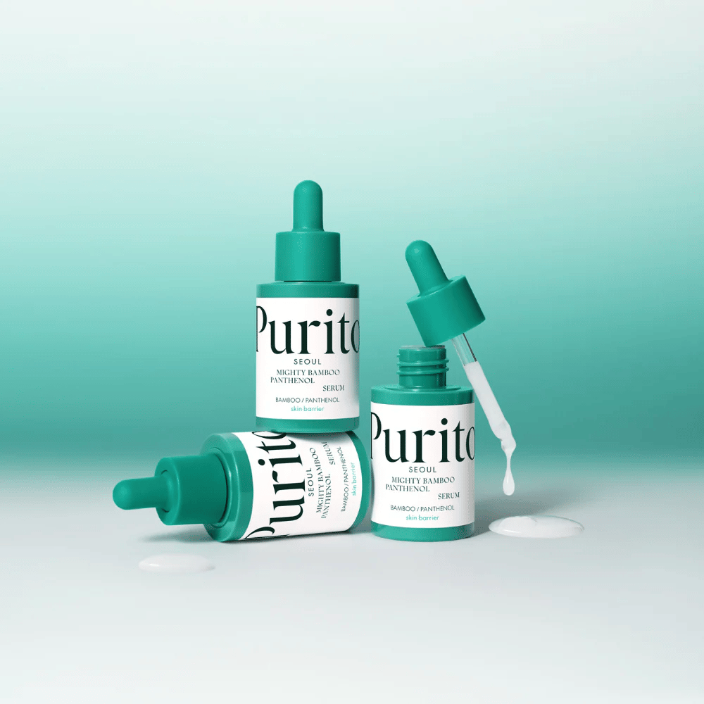 Tri fľaše Purito Mighty Bamboo Panthenol Serum – hydratačné sérum, ktoré posilňuje kožnú bariéru a dodáva svieži lesk.