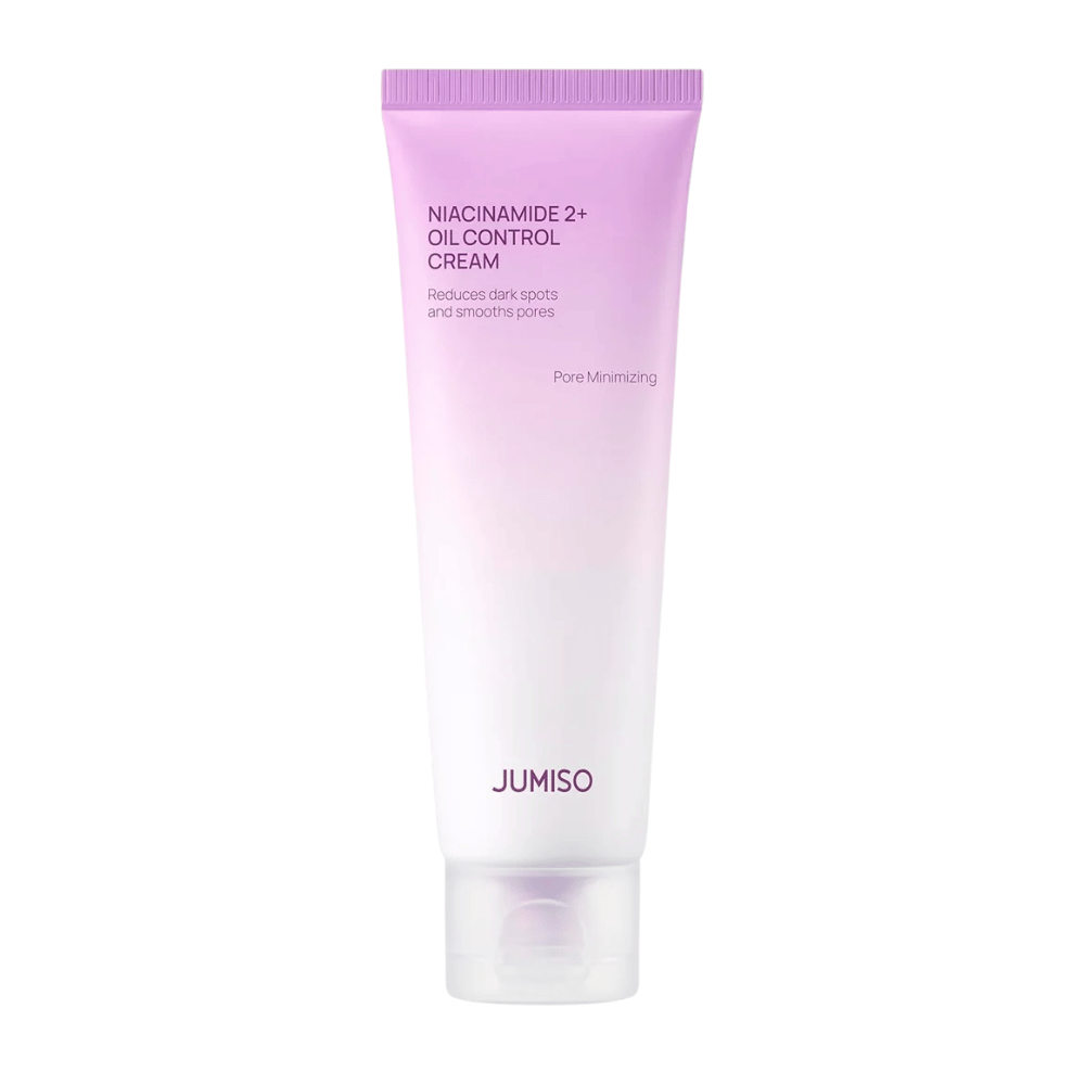 Produktový obrázok JUMISO Niacinamide 2+ Oil Control Cream na svetlom pozadí. Ružovo-biela tuba zdôrazňuje zameranie produktu na kontrolu mazu, zmenšenie pórov a zlepšenie tónu pleti pre mastnú a zmiešanú pleť.
