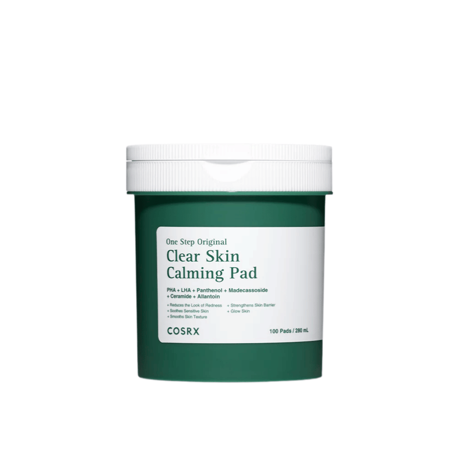 Vyrezaný produktový obrázok COSRX One Step Original Clear Skin Calming Pad v zelenom balení na svetlom pozadí.
