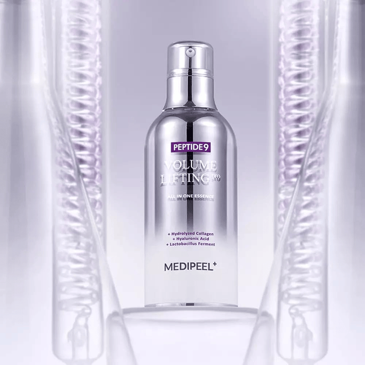 Medi-Peel Peptide 9 Volume Lifting Essence starostlivosť o pleť – kórejská essence s peptidmi a kolagénom, ktoré pomáhajú znižovať jemné linky a posilňovať kožnú bariéru.