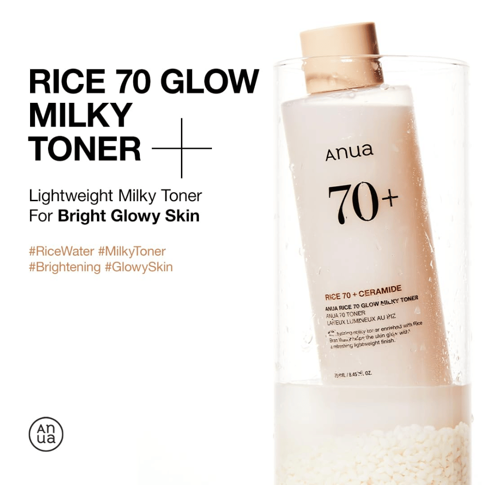 Fľaša "Anua Rice 70 Glow Milky Toner". Je to ľahký mliečny toner navrhnutý na dosiahnutie svetlej a žiarivej pleti. Produkt je obohatený o ryžovú vodu a ceramidy, čo je zdôraznené na etikete fľaše. Tento toner je ideálny na dosiahnutie žiarivej pleti s čerstvým, ľahkým pocitom.
