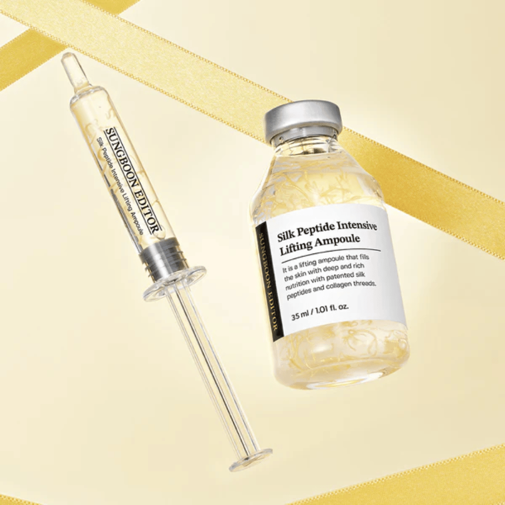 SUNGBOON EDITOR Silk Peptide Intensive Lifting Ampoule sérum s hodvábnymi peptidmi a kolagénom, ktoré hydratuje pleť, zlepšuje elasticitu a poskytuje pevnejšiu pleť.