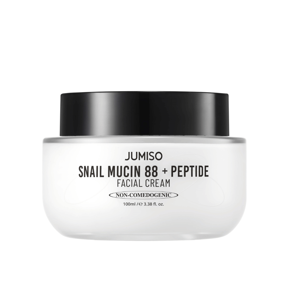JUMISO Snail Mucin 88 + Peptide Facial Cream v bielej nádobe s čiernym viečkom. Pleťový krém s 88 % filtrátom slimačieho sekrétu a peptidmi pre intenzívnu starostlivosť o pleť a hydratáciu.