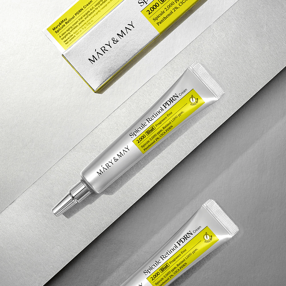 MARY & MAY Spicule Retinol PDRN Cream v tube a balení na svetlom pozadí, aktívny pleťový krém s retinolom, spicule technológiou a PDRN pre zlepšenú štruktúru pokožky a obnovu pokožky.