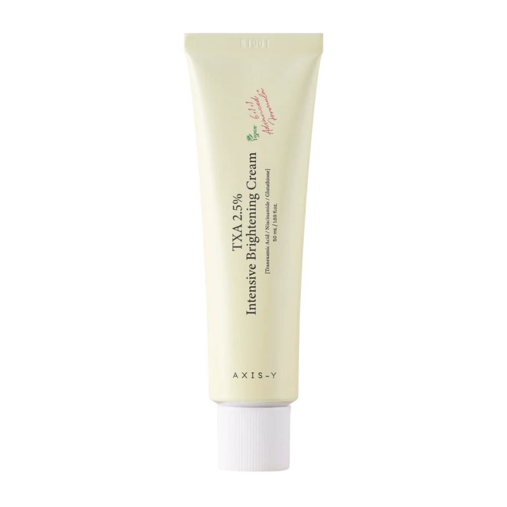 Čistý produktový obrázok AXIS - Y TXA 2.5% Intensive Brightening Cream vo vertikálnom formáte so zameraním na elegantný dizajn a koncept rozjasnenia.