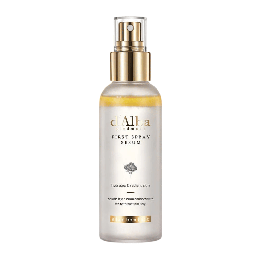d'Alba White Truffle First Spray Serum je exkluzívne sprejové sérum, ktoré hydratuje a dodáva žiarivú pleť. S extraktom z bielej hľuzovky z Talianska a dvojčinnou formulou, toto sérum poskytuje výživu a žiarivosť pre sviežejší tón pleti.