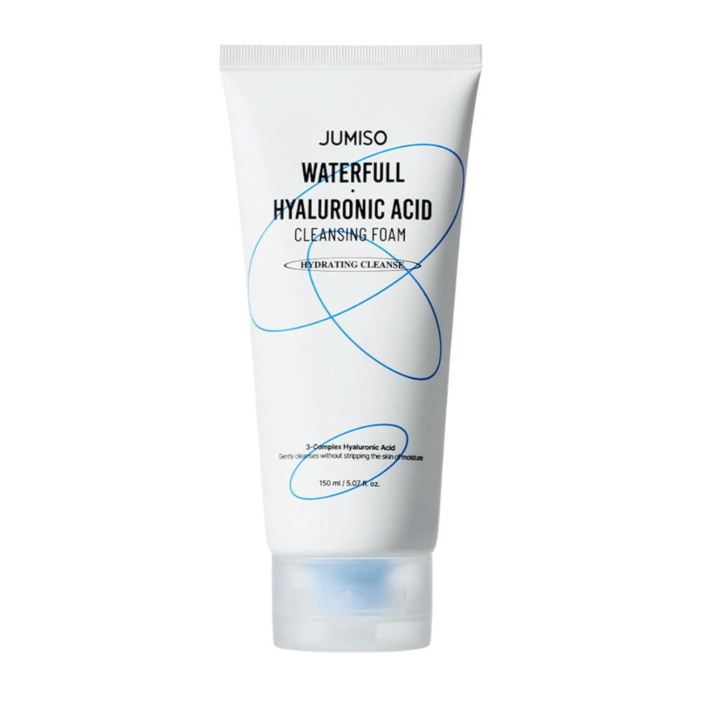 Jumiso Waterfull Hyaluronic Acid Cleansing Foam zobrazený na bielom pozadí. Hydratačný čistiaci prípravok na tvár s kyselinou hyalurónovou, ktorý jemne čistí pokožku bez narušenia jej prirodzenej rovnováhy vlhkosti.