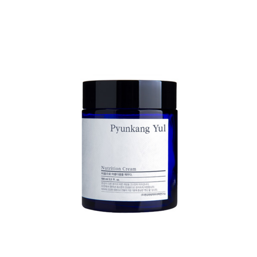 Pohár Pyunkang Yul Nutrition Cream 100ml na bielom pozadí.