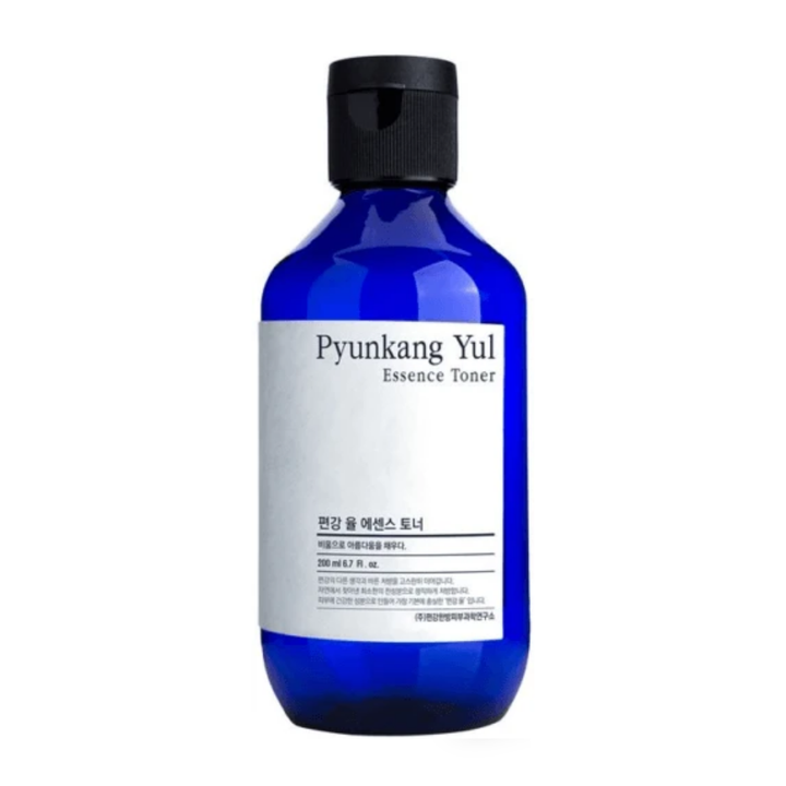 Pyunkang Yul Essence Toner obohatený o extrakt z koreňa astragalu pre hydratáciu pokožky.